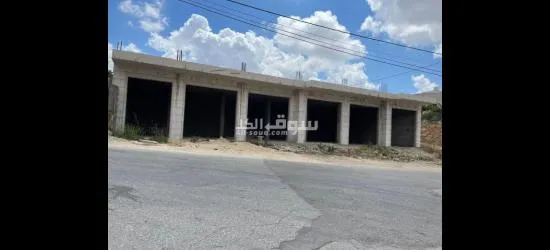 بيت كاحل بالقرب من صالة الفردوس والشارع المؤدي على واد القف